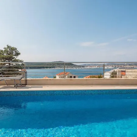 Villa Extra Large Beachfront Luxury Rogoznica (Sibenik-Knin)