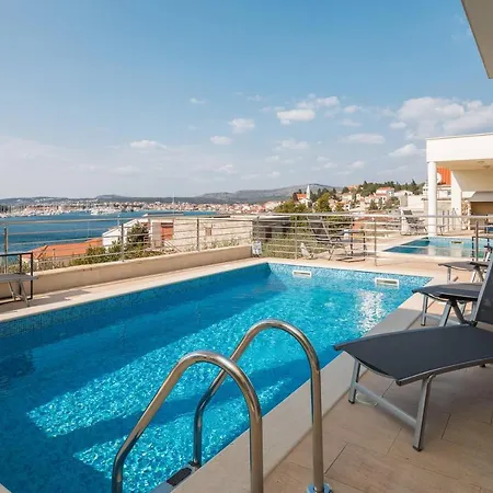 Extra Large Beachfront Luxury * Rogoznica (Sibenik-Knin)